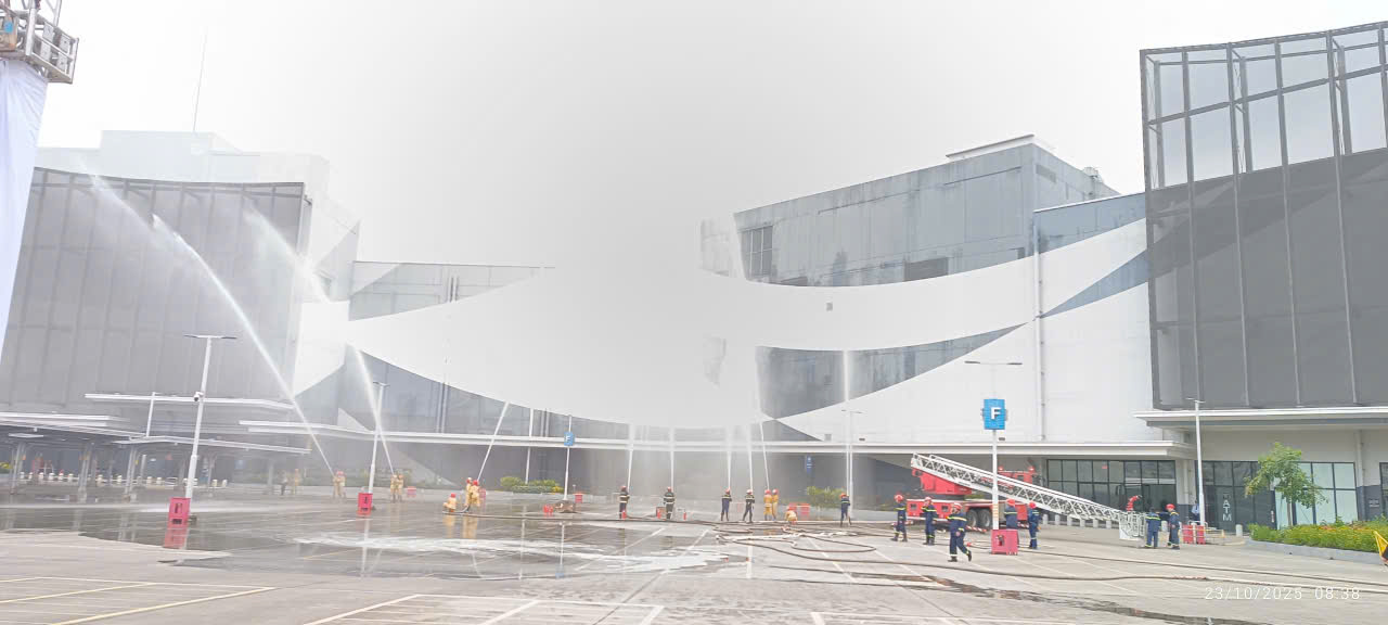 Diễn tập phương án chữa cháy và cứu nạn, cứu hộ tại Trung tâm thương mại Aeon Mall Hải Phòng Lê Chân năm 2025